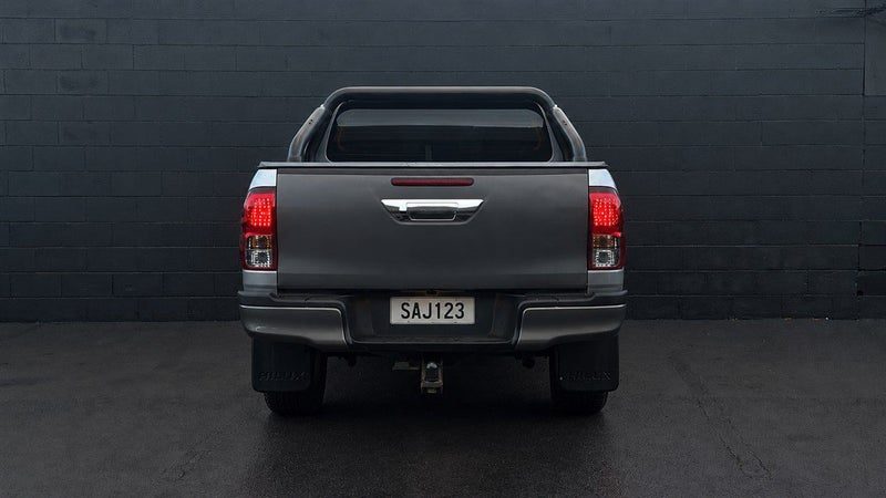2017 Toyota Hilux SR TD DC 2.8D/6AT/UT, photo 3
