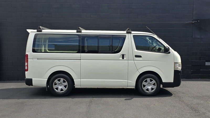 2010 Toyota Hiace 3.0DT ZL 5M 3 SEAT, photo 2