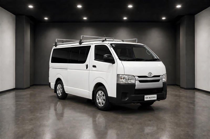 2015 Toyota Hiace ZL TD 3.0D/5MT/LV/5D, main photo