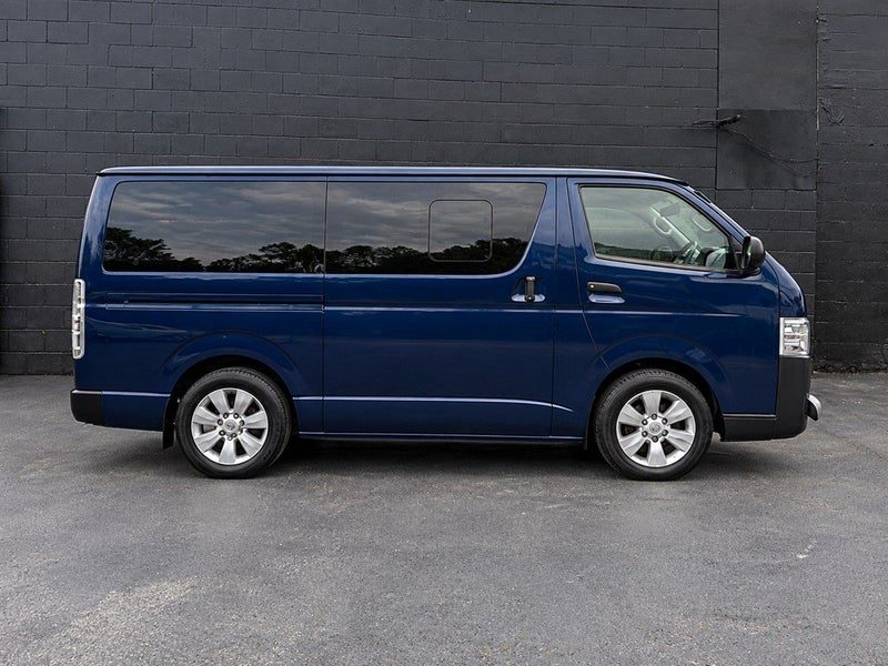 2015 Toyota Hiace ZL TD 3.0D/4AT/LV/5D, photo 2