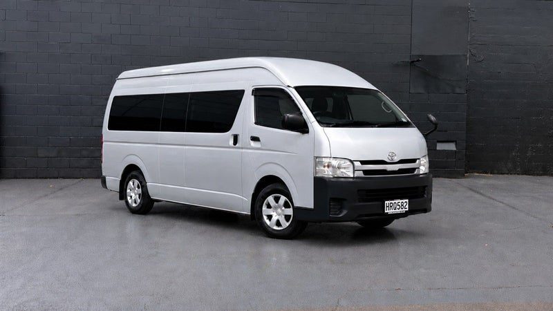 2013 Toyota Hiace DX Diesel Automatic