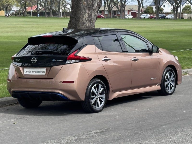 2021 Nissan Leaf X 40kWh -- GENUINE LOW 16,600km, photo 3