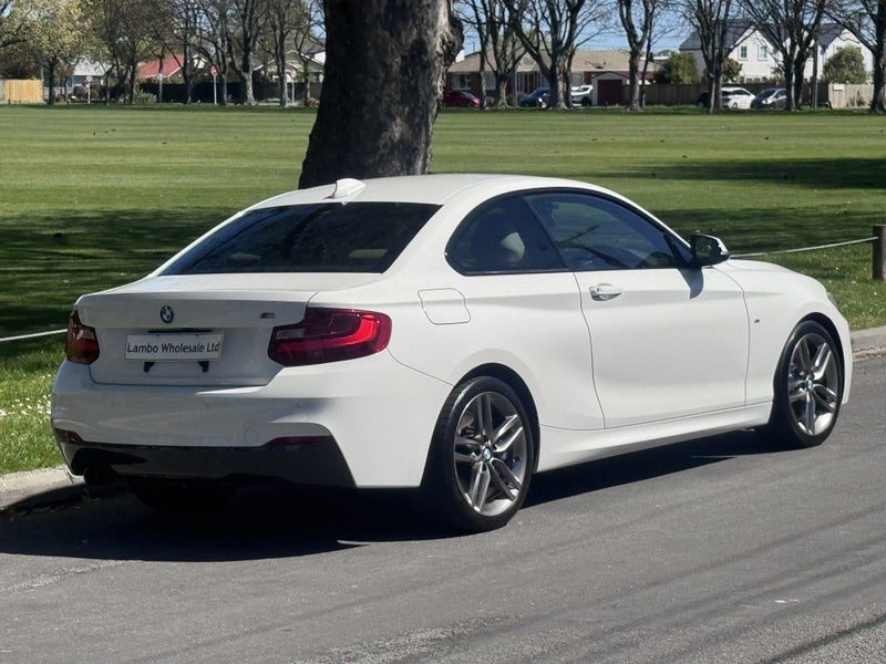 2015 BMW 220i Coupe M Sport - HEATED LEATHER SEATS, photo 3