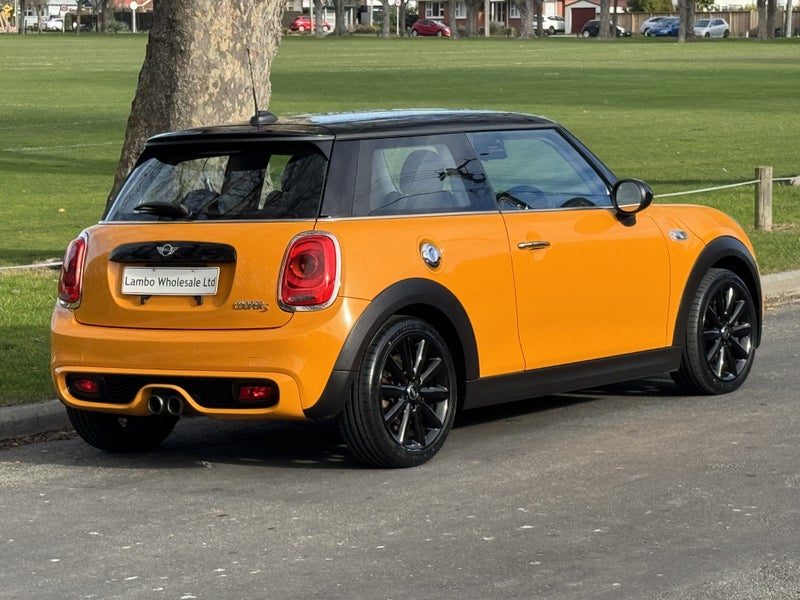 2017 MINI Cooper S, photo 3