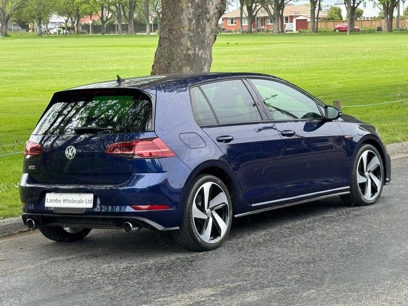 2018 Volkswagen Golf GTI, photo 3