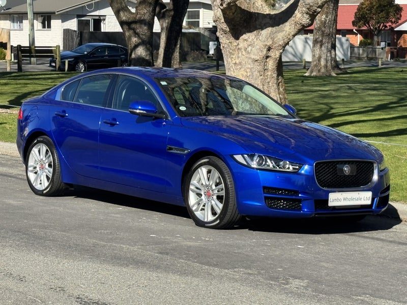 2017 Jaguar XE 20t Prestige - HEATED LEATHER SEATS