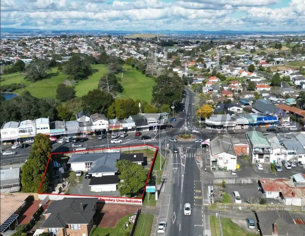 1215 Dominion Road, Mount Roskill, photo 4