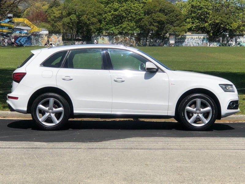 2015 Audi Q5 S-Line, photo 2