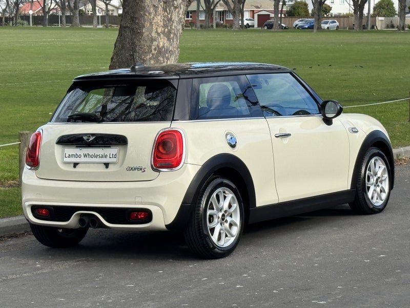 2016 MINI Cooper S, photo 3