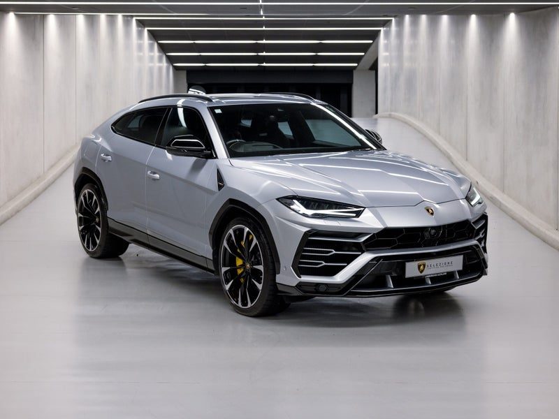 2020 Lamborghini URUS, photo 2
