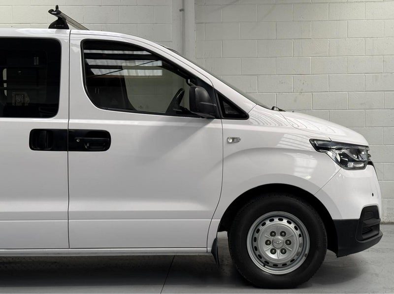 2019 Hyundai iLoad 2.5 CRDI AUTO, photo 2
