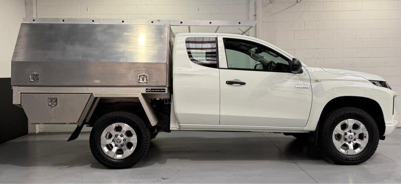 2023 Mitsubishi Triton CC C GLX 4WD 6AT 2.4, photo 3