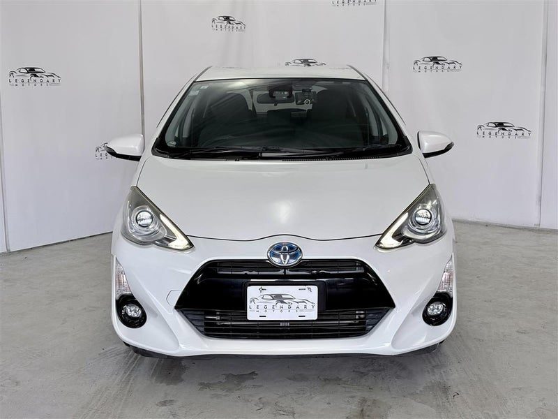 2017 Toyota Aqua S, photo 2