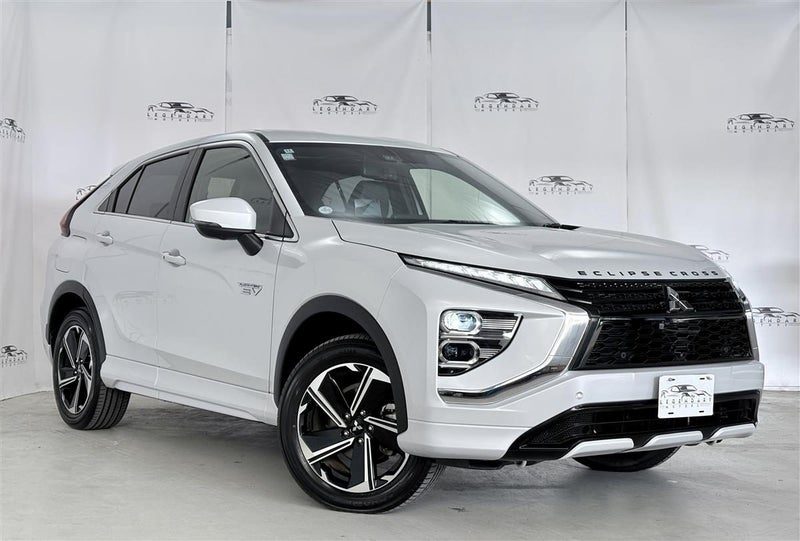 2020 Mitsubishi Eclipse Cross PHEV, main photo