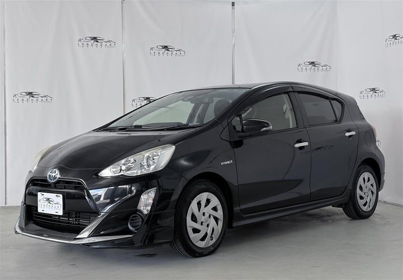 2017 Toyota Aqua S, photo 3