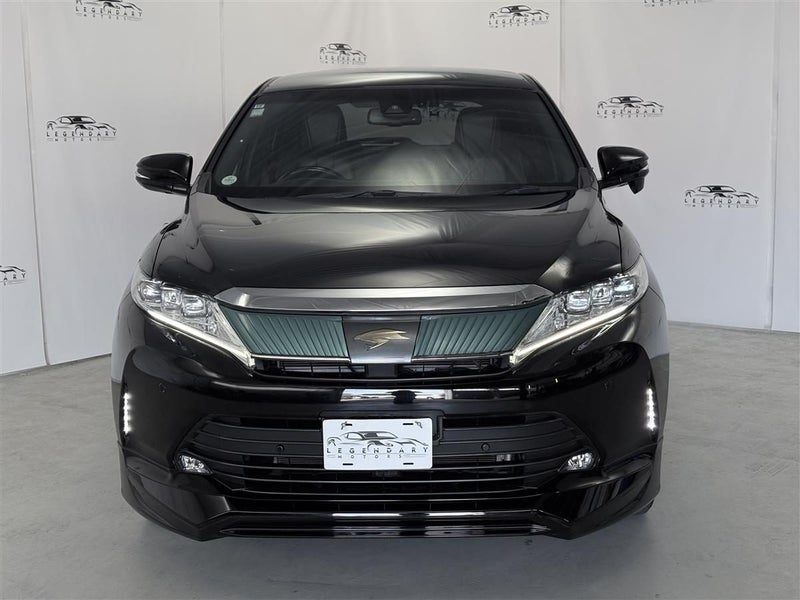 2017 Toyota Harrier Premium, photo 2