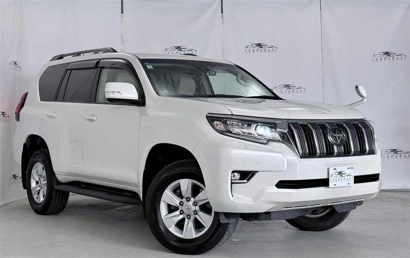 2021 Toyota Land Cruiser Prado, main photo