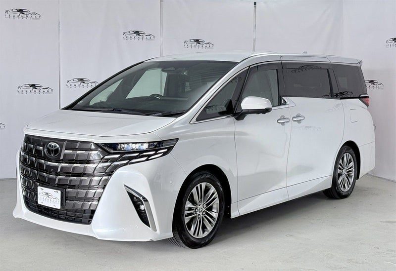 2023 Toyota Alphard Executive, photo 3