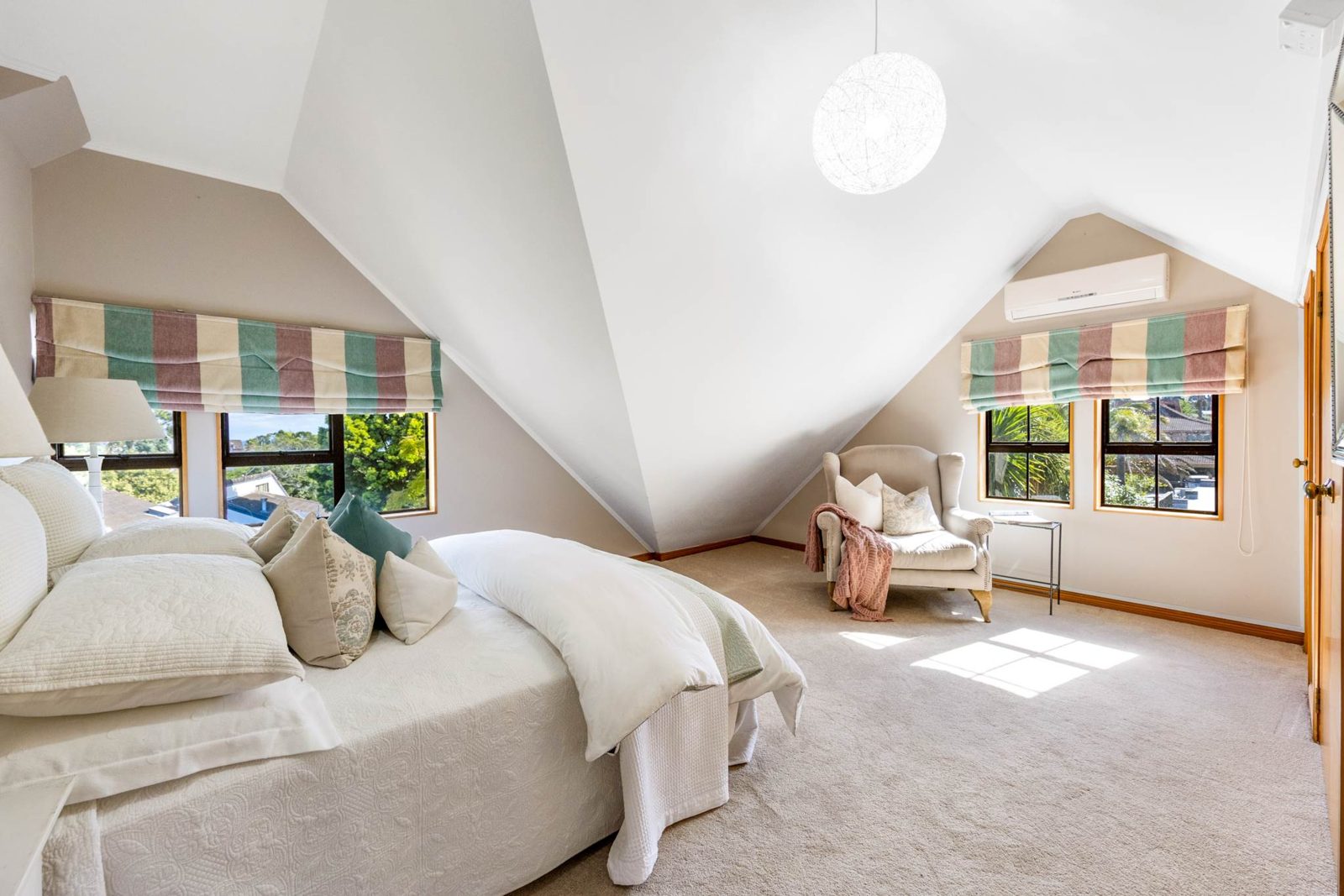 4 Eleanor Place, Blockhouse Bay, photo 5
