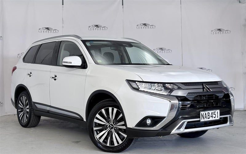 2020 Mitsubishi Outlander XLS 7 Seater