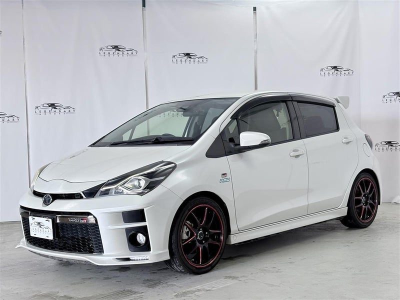 2017 Toyota Yaris GR Sport,LED Beam,5 Speed manual, photo 3