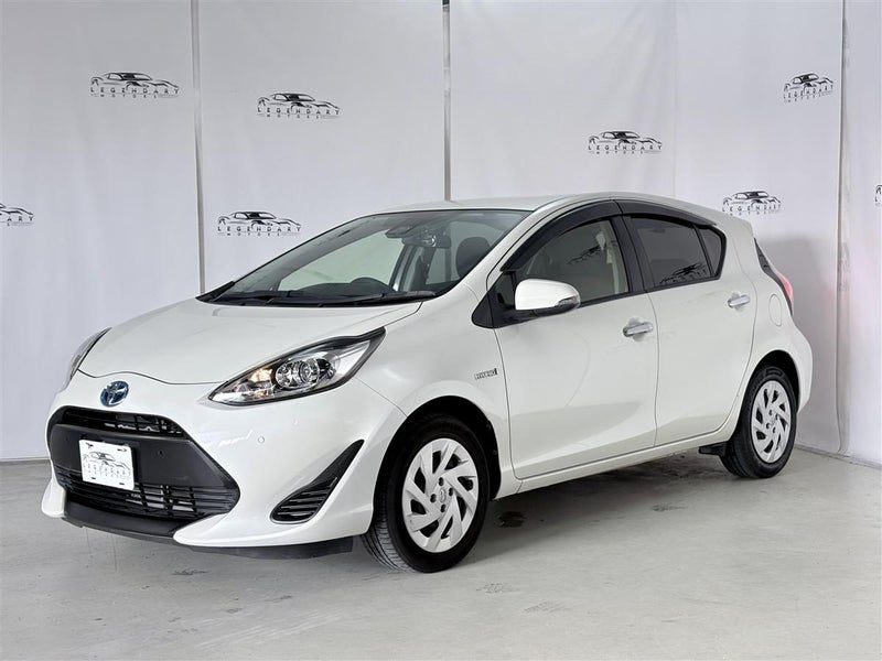 2019 Toyota Aqua S STYLE ,PUSH START,SMART KEYS, photo 3