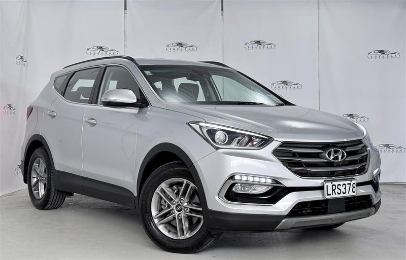 2018 Hyundai Santa Fe DM 2.2D 7seaters,Carplay,4WD