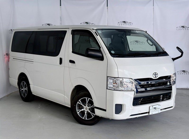 2020 Toyota Hiace, main photo