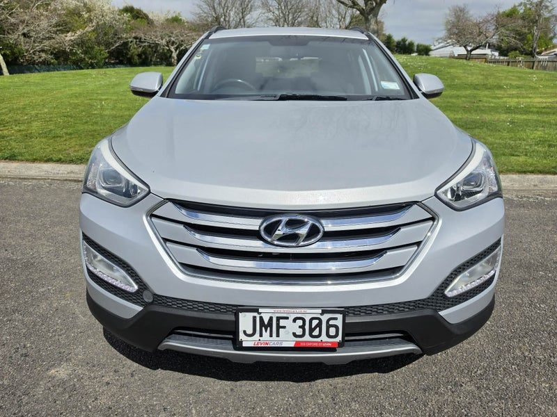 2015 Hyundai Santa Fe Dm, photo 2