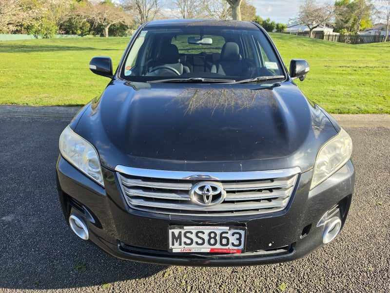 2009 Toyota Vanguard, photo 2