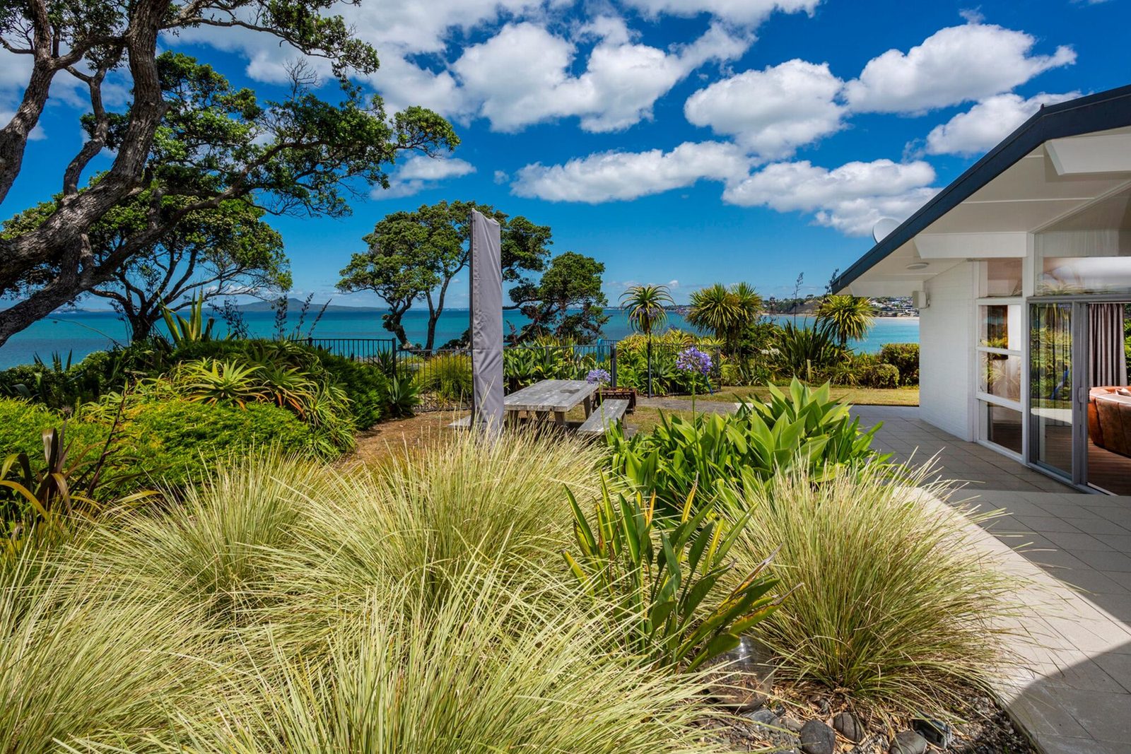 62 Sharon Road, Waiake, photo 10