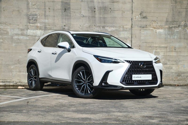 2025 Lexus NX 450h+ Limited