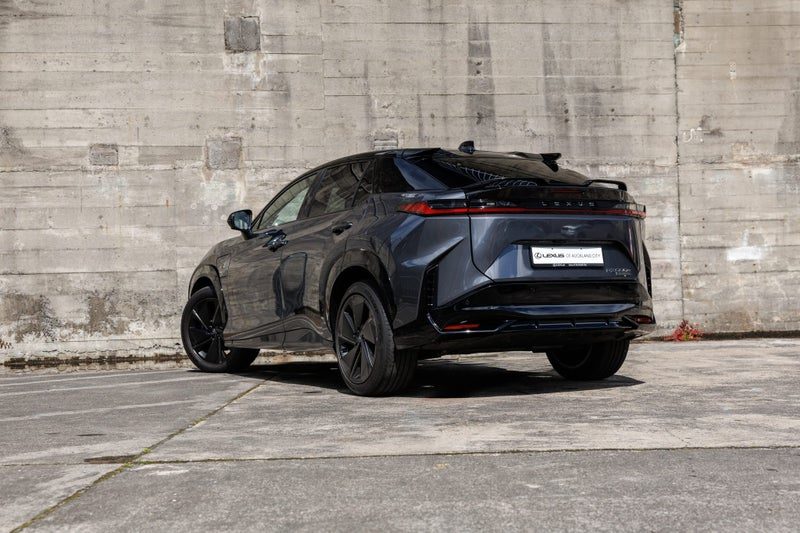 2026 Lexus RZ 550e F-Sport, photo 2