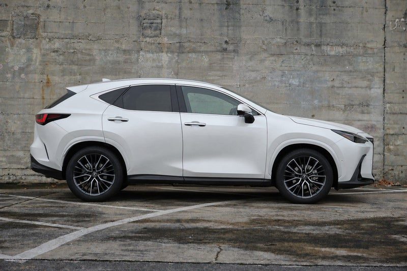 2024 Lexus NX 350h **Limited Design**, photo 3