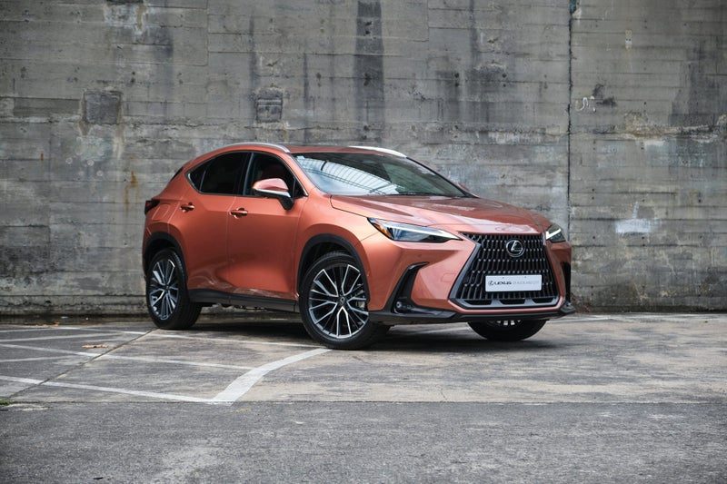 2026 Lexus NX 450h+ Limited, main photo