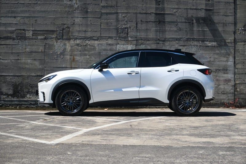 2026 Lexus LBX Cool AWD, photo 3
