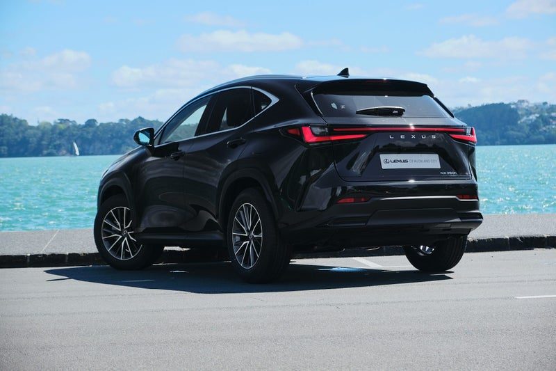 2026 Lexus NX 350h Premium, photo 3