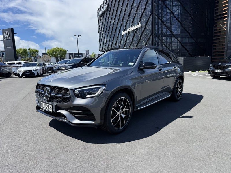 2021 Mercedes-Benz GLC 300, main photo
