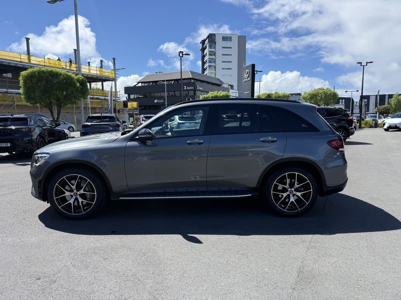 2021 Mercedes-Benz GLC 300, photo 2