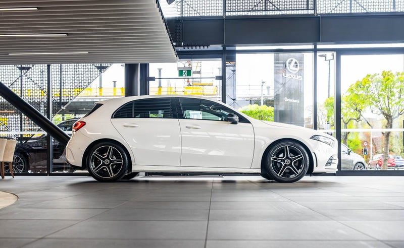2023 Mercedes-Benz A 180, photo 2