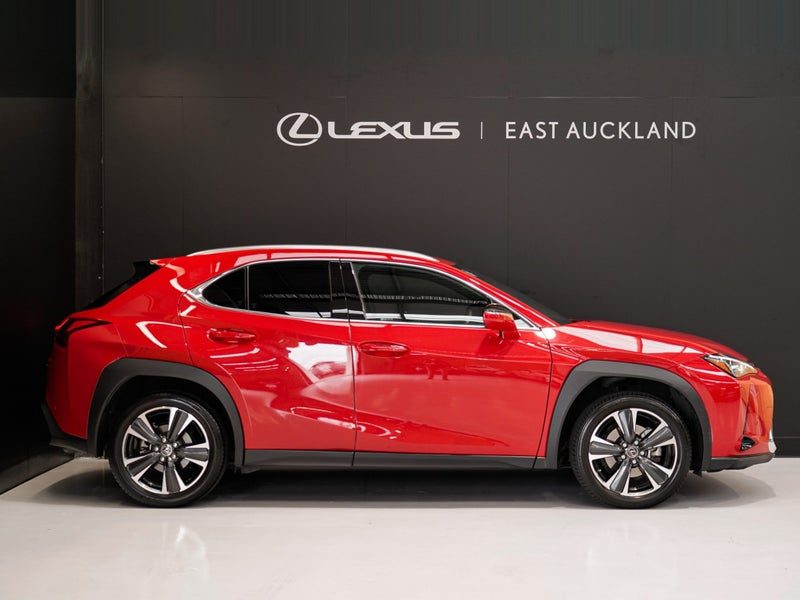 2023 Lexus UX 250H 2.0PH/HD, photo 3