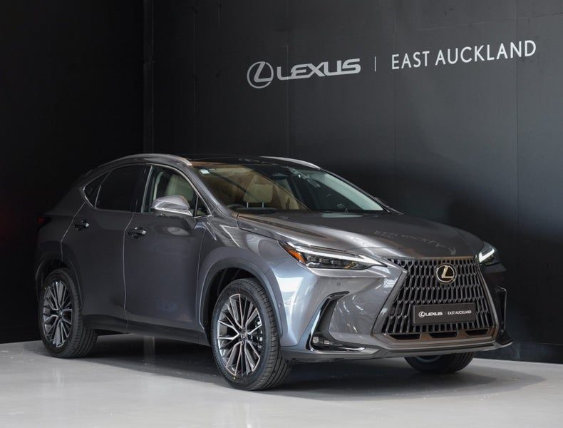 2026 Lexus NX 350h Limited