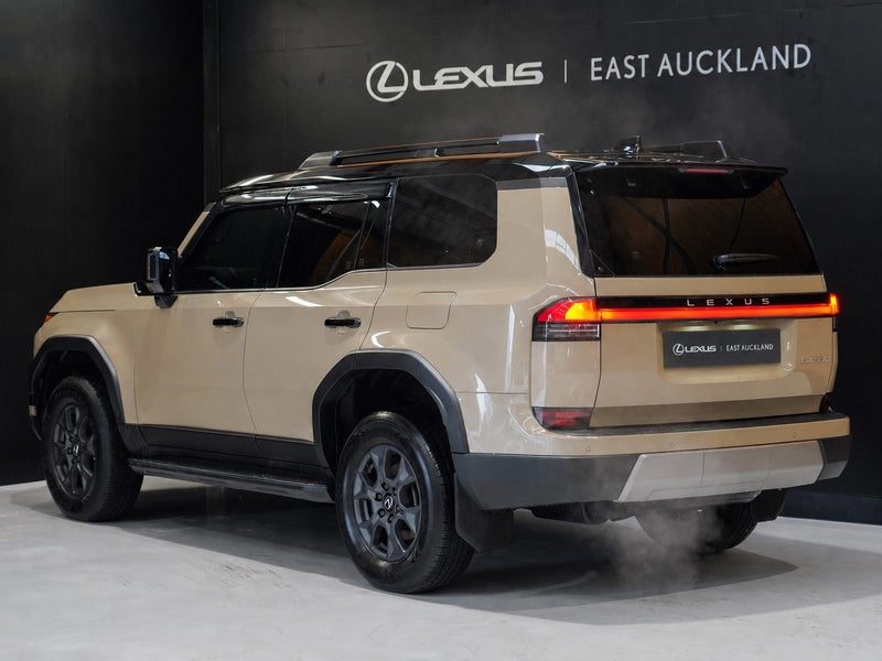 2025 Lexus GX 550 3.5P Overtrail+ 4WD SUV 10A, photo 2