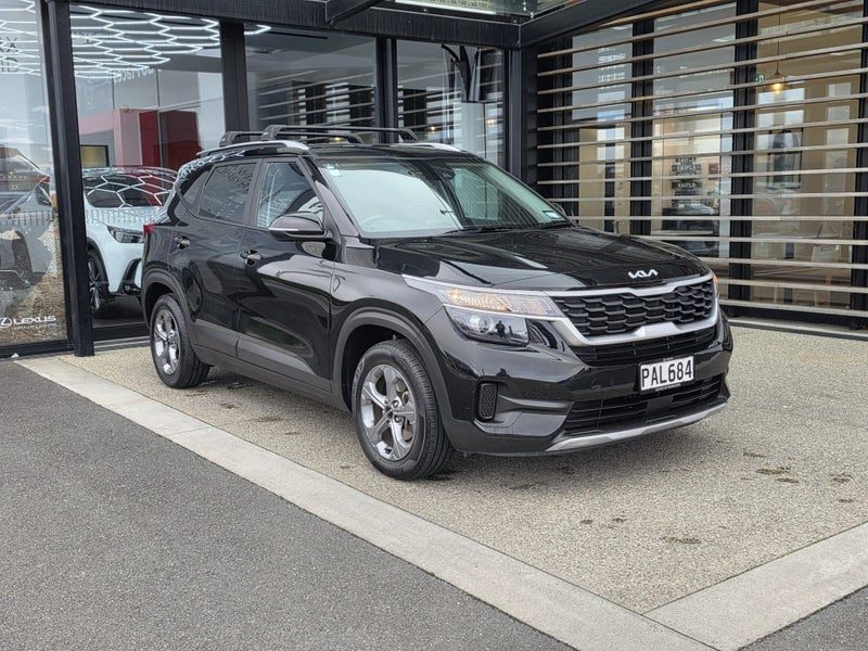 2022 Kia Seltos LX + 2.0P