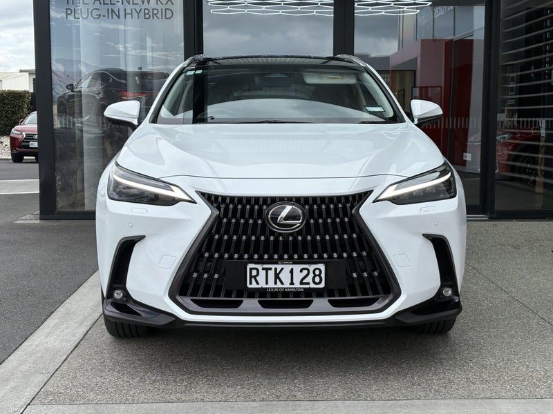 2026 Lexus NX 350h Limited AWD, photo 3