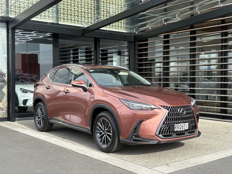 2026 Lexus NX 350h Premium Hybrid