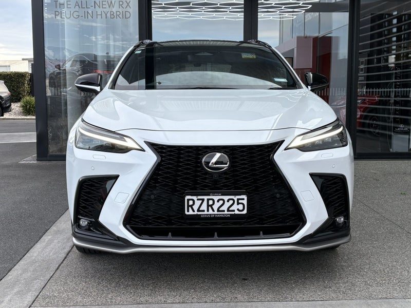 2023 Lexus NX 350h F SPORT 2.5L Hybrid AWD, photo 3