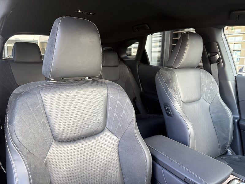2026 Lexus RX 350h Limited Hybrid AWD, photo 2