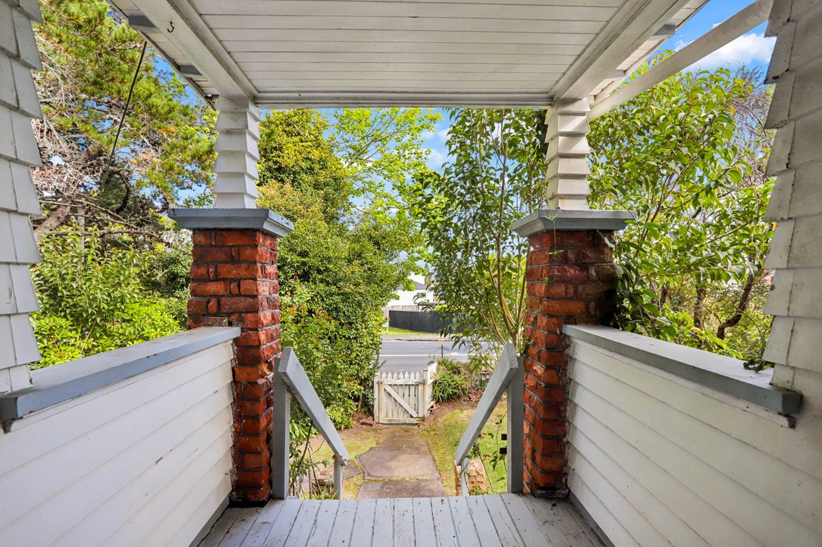1706 Great North Road, Avondale, photo 9
