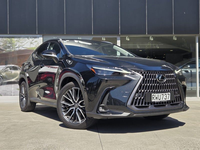 2026 Lexus NX 450h+ Limited Phev